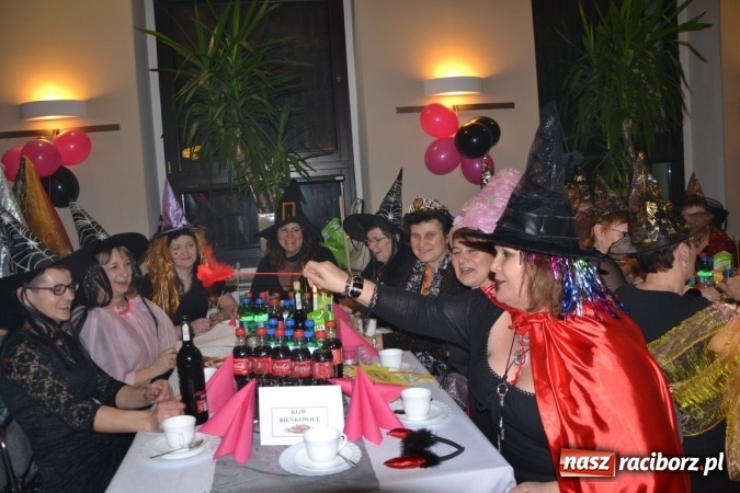 Zdjęcie w galerii na portalu naszraciborz.pl: Tworków. Sabat czarownic w tłusty czwartek wiadomości z regionu