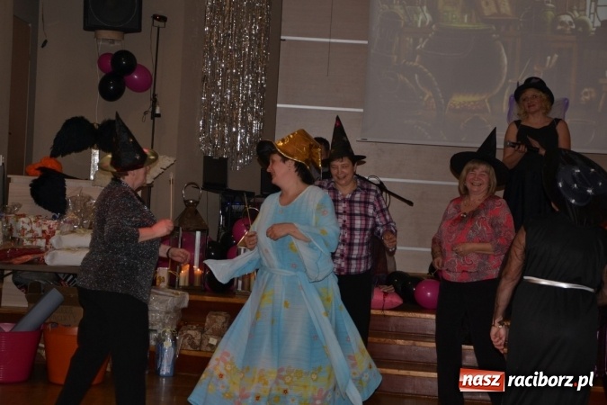 Zdjęcie w galerii na portalu naszraciborz.pl: Tworków. Sabat czarownic w tłusty czwartek wiadomości z regionu