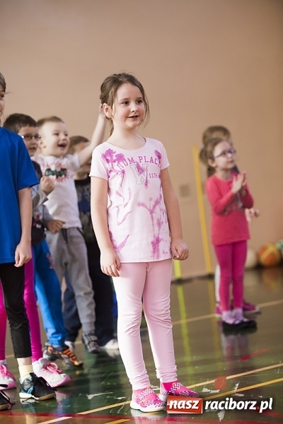 Zdjęcie w galerii na portalu naszraciborz.pl: Zawody sportowe dla przedszkolaków w SP 15 wiadomości z regionu