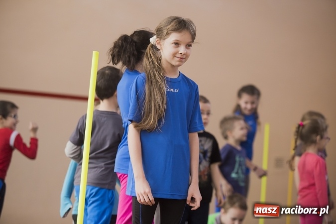 Zdjęcie w galerii na portalu naszraciborz.pl: Zawody sportowe dla przedszkolaków w SP 15 wiadomości z regionu