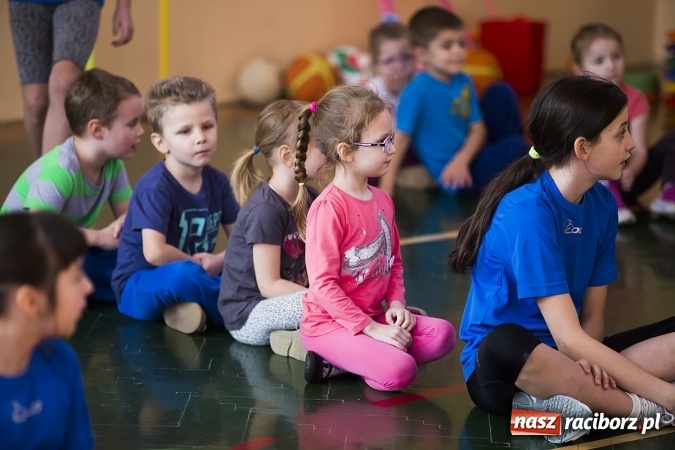 Zdjęcie w galerii na portalu naszraciborz.pl: Zawody sportowe dla przedszkolaków w SP 15 wiadomości z regionu