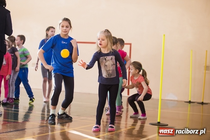 Zdjęcie w galerii na portalu naszraciborz.pl: Zawody sportowe dla przedszkolaków w SP 15 wiadomości z regionu