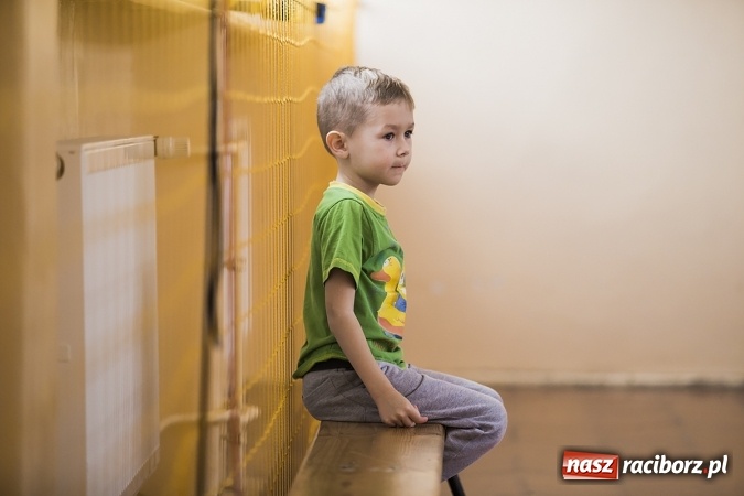 Zdjęcie w galerii na portalu naszraciborz.pl: Zawody sportowe dla przedszkolaków w SP 15 wiadomości z regionu