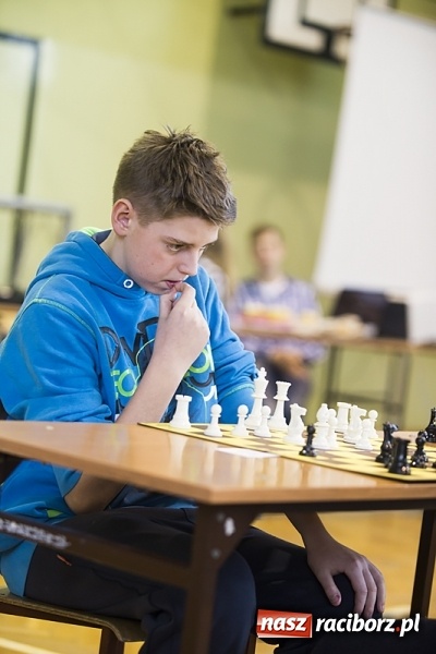 Zdjęcie w galerii na portalu naszraciborz.pl: Międzynarodowe zmagania szachistów w Tworkowie wiadomości z regionu