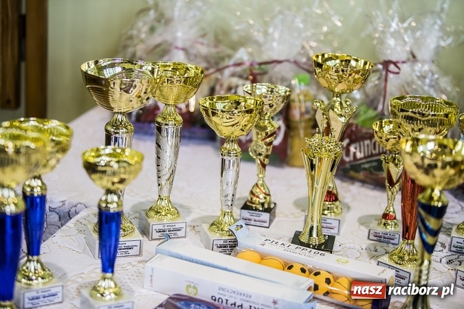 Zdjęcie w galerii na portalu naszraciborz.pl: Międzynarodowe zmagania szachistów w Tworkowie wiadomości z regionu