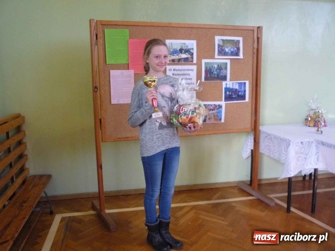 Zdjęcie w galerii na portalu naszraciborz.pl: Międzynarodowe zmagania szachistów w Tworkowie wiadomości z regionu