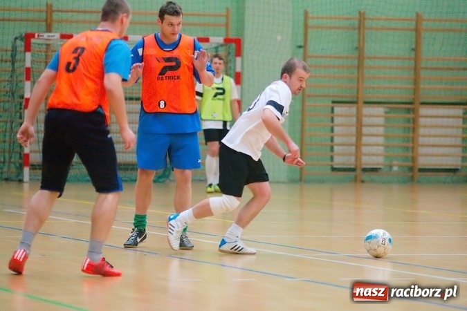 Zdjęcie w galerii na portalu naszraciborz.pl: HLPN: Piątkowe zmagania w II lidze. Trzymej Ściana i HKS Błażejowice zwycięskie wiadomości z regionu