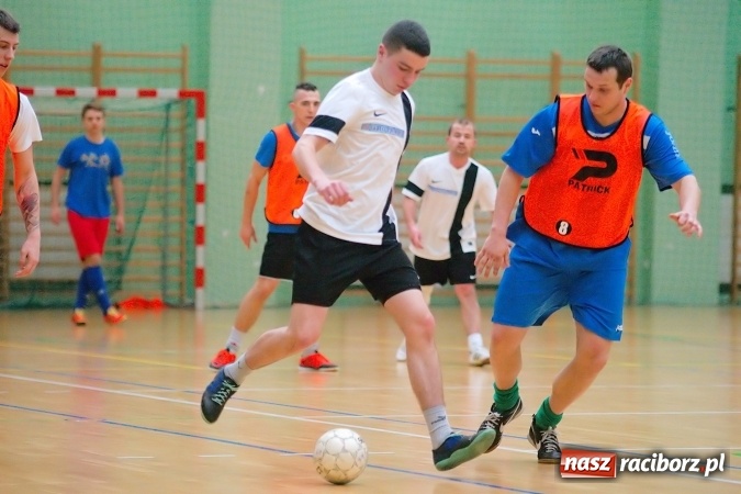 Zdjęcie w galerii na portalu naszraciborz.pl: HLPN: Piątkowe zmagania w II lidze. Trzymej Ściana i HKS Błażejowice zwycięskie wiadomości z regionu