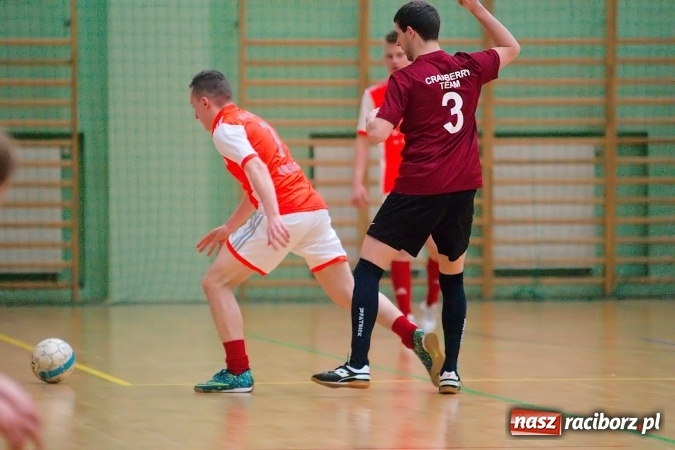 Zdjęcie w galerii na portalu naszraciborz.pl: HLPN: Piątkowe zmagania w II lidze. Trzymej Ściana i HKS Błażejowice zwycięskie wiadomości z regionu