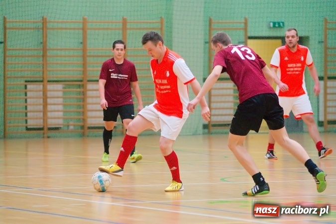 Zdjęcie w galerii na portalu naszraciborz.pl: HLPN: Piątkowe zmagania w II lidze. Trzymej Ściana i HKS Błażejowice zwycięskie wiadomości z regionu