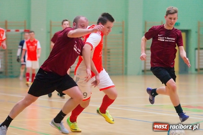 Zdjęcie w galerii na portalu naszraciborz.pl: HLPN: Piątkowe zmagania w II lidze. Trzymej Ściana i HKS Błażejowice zwycięskie wiadomości z regionu