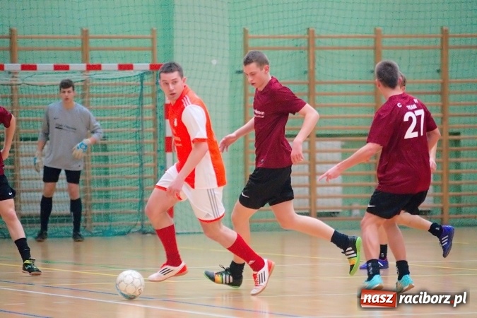 Zdjęcie w galerii na portalu naszraciborz.pl: HLPN: Piątkowe zmagania w II lidze. Trzymej Ściana i HKS Błażejowice zwycięskie wiadomości z regionu