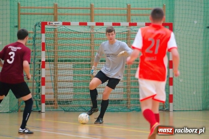 Zdjęcie w galerii na portalu naszraciborz.pl: HLPN: Piątkowe zmagania w II lidze. Trzymej Ściana i HKS Błażejowice zwycięskie wiadomości z regionu