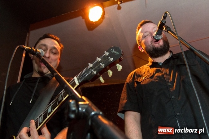 Zdjęcie w galerii na portalu naszraciborz.pl: Meteory, czyli świetny koncert TABU na Końcu Świata wiadomości z regionu