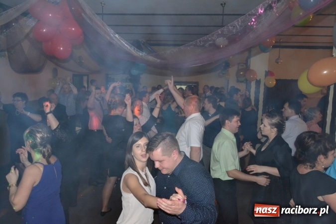 Zdjęcie w galerii na portalu naszraciborz.pl: Karnawał w rudzkich lasach, czyli... wiadomości z regionu