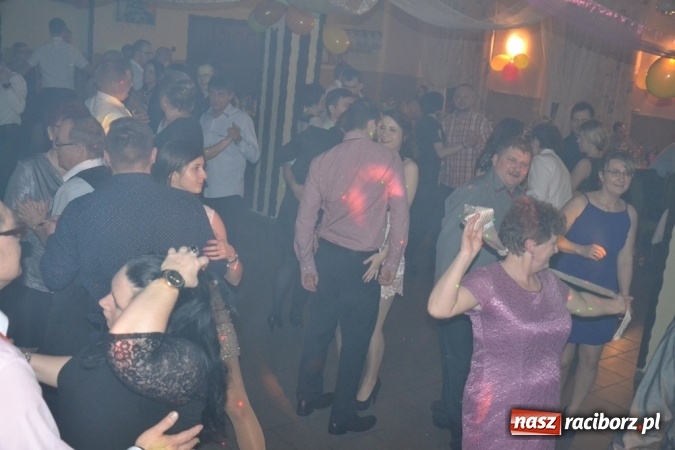 Zdjęcie w galerii na portalu naszraciborz.pl: Karnawał w rudzkich lasach, czyli... wiadomości z regionu