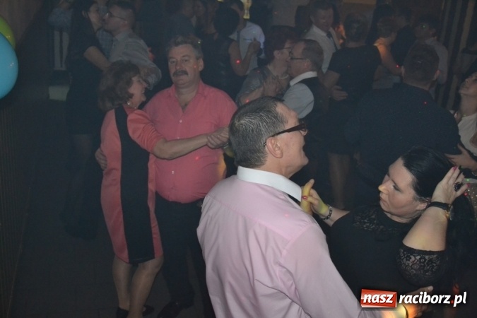 Zdjęcie w galerii na portalu naszraciborz.pl: Karnawał w rudzkich lasach, czyli... wiadomości z regionu