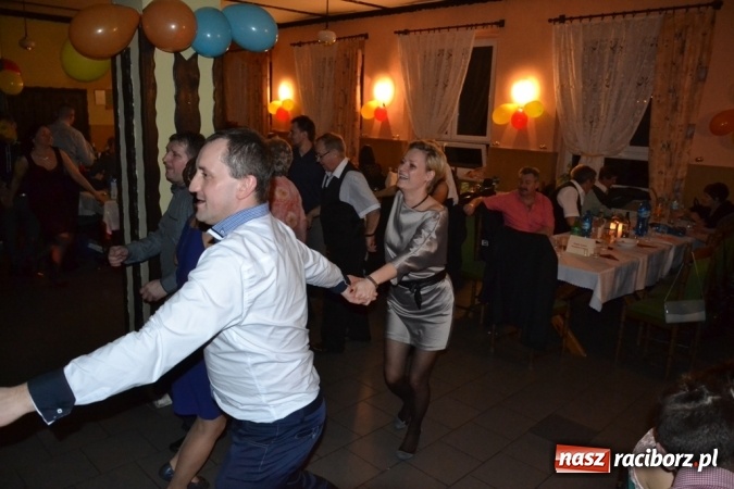 Zdjęcie w galerii na portalu naszraciborz.pl: Karnawał w rudzkich lasach, czyli... wiadomości z regionu