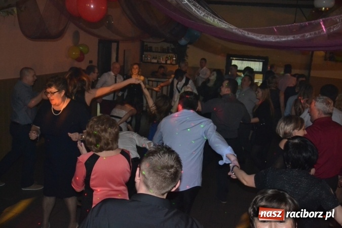 Zdjęcie w galerii na portalu naszraciborz.pl: Karnawał w rudzkich lasach, czyli... wiadomości z regionu