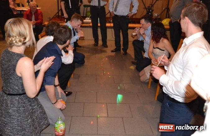 Zdjęcie w galerii na portalu naszraciborz.pl: Karnawał w rudzkich lasach, czyli... wiadomości z regionu