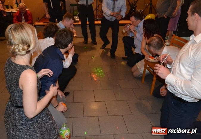 Zdjęcie w galerii na portalu naszraciborz.pl: Karnawał w rudzkich lasach, czyli... wiadomości z regionu