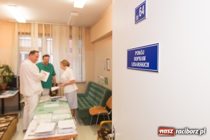 Zdjęcie w galerii na portalu naszraciborz.pl: Oddział Anestezjologii i Intensywnej Terapii w raciborskim szpitalu ma już 10 lat wiadomości z regionu