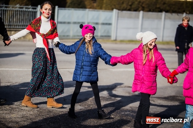 Zdjęcie w galerii na portalu naszraciborz.pl: Samborowicki tanzbär, czyli wesołe pożegnanie karnawału wiadomości z regionu