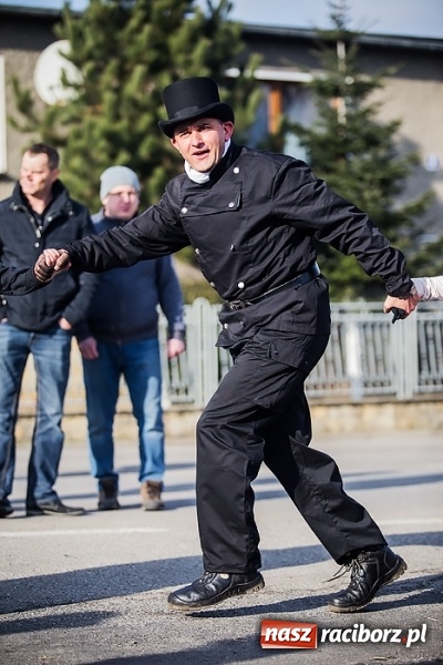 Zdjęcie w galerii na portalu naszraciborz.pl: Samborowicki tanzbär, czyli wesołe pożegnanie karnawału wiadomości z regionu