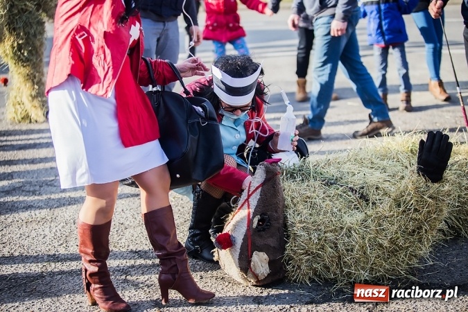 Zdjęcie w galerii na portalu naszraciborz.pl: Samborowicki tanzbär, czyli wesołe pożegnanie karnawału wiadomości z regionu