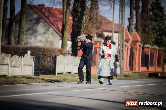 Zdjęcie w galerii na portalu naszraciborz.pl: Samborowicki tanzbär, czyli wesołe pożegnanie karnawału wiadomości z regionu