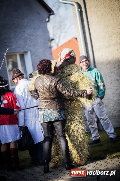 Zdjęcie w galerii na portalu naszraciborz.pl: Samborowicki tanzbär, czyli wesołe pożegnanie karnawału wiadomości z regionu