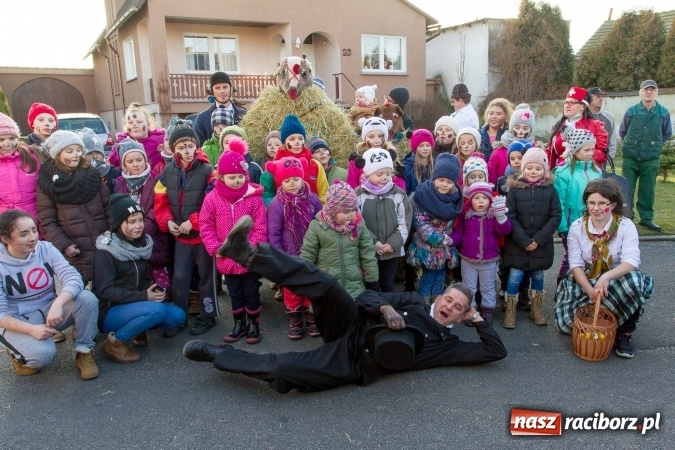 Zdjęcie w galerii na portalu naszraciborz.pl: Samborowicki tanzbär, czyli wesołe pożegnanie karnawału wiadomości z regionu