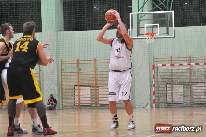 Zdjęcie w galerii na portalu naszraciborz.pl: KKS Tarnowskie Góry lepszy od Ofensywy wiadomości z regionu
