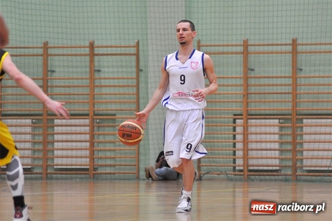 Zdjęcie w galerii na portalu naszraciborz.pl: KKS Tarnowskie Góry lepszy od Ofensywy wiadomości z regionu