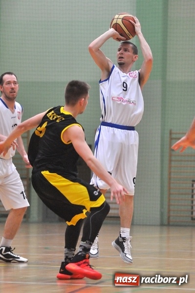 Zdjęcie w galerii na portalu naszraciborz.pl: KKS Tarnowskie Góry lepszy od Ofensywy wiadomości z regionu