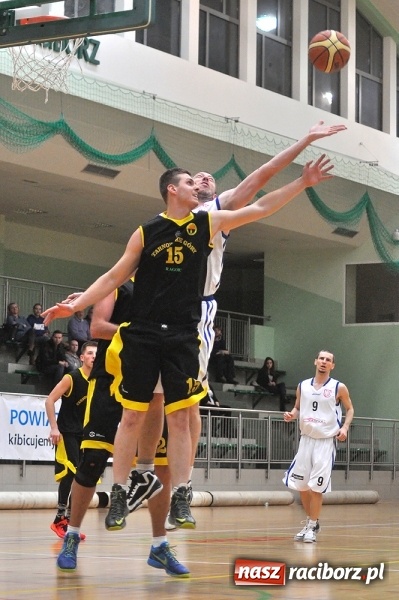 Zdjęcie w galerii na portalu naszraciborz.pl: KKS Tarnowskie Góry lepszy od Ofensywy wiadomości z regionu