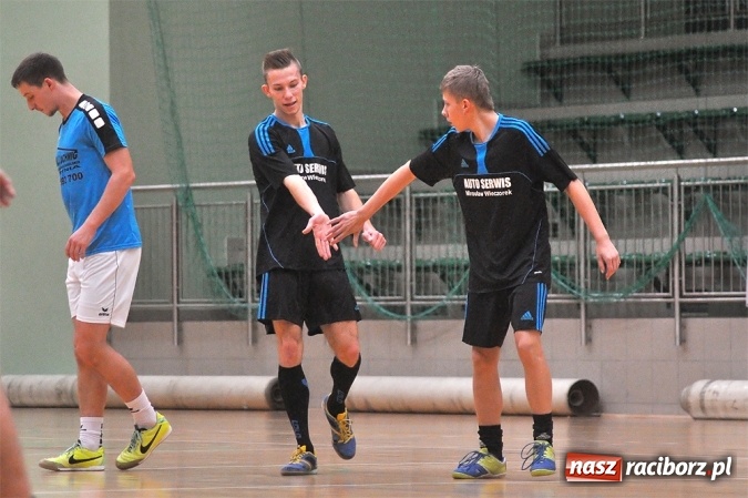 Zdjęcie w galerii na portalu naszraciborz.pl: HLPN: Płomień wygrywa swój ostatni mecz wiadomości z regionu