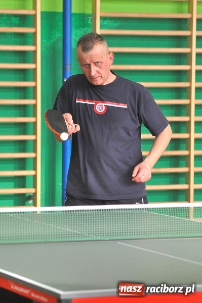 Zdjęcie w galerii na portalu naszraciborz.pl: Miłośnicy tenisa stołowego rywalizowali w Sokole wiadomości z regionu