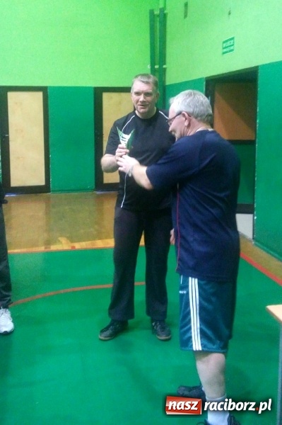 Zdjęcie w galerii na portalu naszraciborz.pl: Miłośnicy tenisa stołowego rywalizowali w Sokole wiadomości z regionu