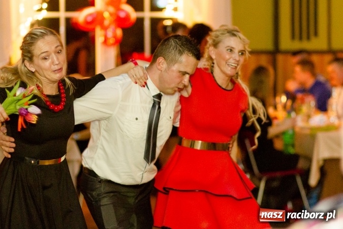 Zdjęcie w galerii na portalu naszraciborz.pl: Karnawałowo-walentynkowe ostatki w Borucinie wiadomości z regionu