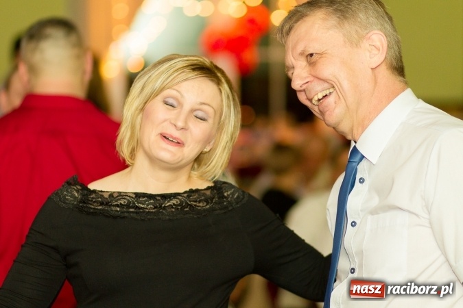 Zdjęcie w galerii na portalu naszraciborz.pl: Karnawałowo-walentynkowe ostatki w Borucinie wiadomości z regionu