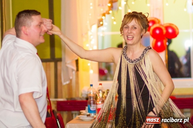 Zdjęcie w galerii na portalu naszraciborz.pl: Karnawałowo-walentynkowe ostatki w Borucinie wiadomości z regionu