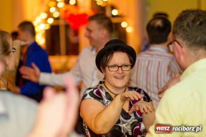 Zdjęcie w galerii na portalu naszraciborz.pl: Karnawałowo-walentynkowe ostatki w Borucinie wiadomości z regionu