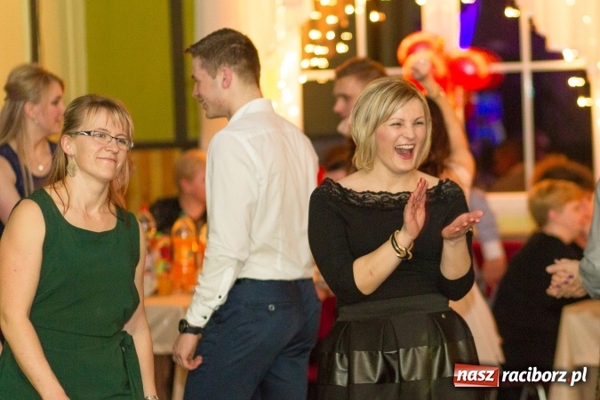 Zdjęcie w galerii na portalu naszraciborz.pl: Karnawałowo-walentynkowe ostatki w Borucinie wiadomości z regionu