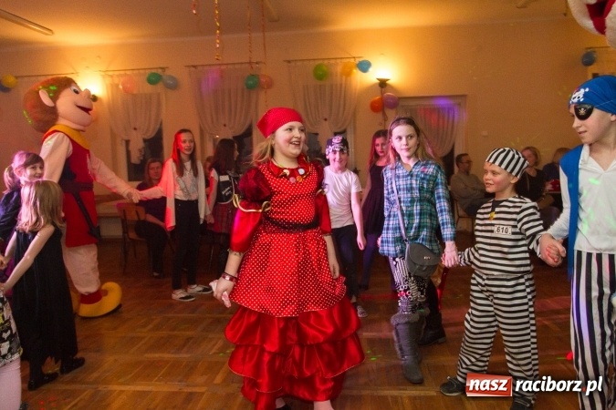 Zdjęcie w galerii na portalu naszraciborz.pl: Strażacy z Miedoni zaprosili na bal najmłodszych wiadomości z regionu