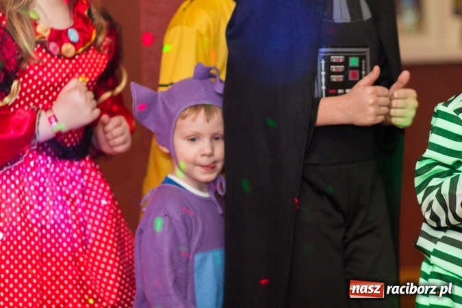 Zdjęcie w galerii na portalu naszraciborz.pl: Strażacy z Miedoni zaprosili na bal najmłodszych wiadomości z regionu