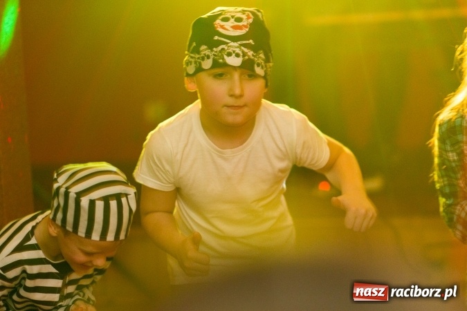 Zdjęcie w galerii na portalu naszraciborz.pl: Strażacy z Miedoni zaprosili na bal najmłodszych wiadomości z regionu