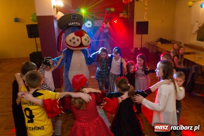 Zdjęcie w galerii na portalu naszraciborz.pl: Strażacy z Miedoni zaprosili na bal najmłodszych wiadomości z regionu