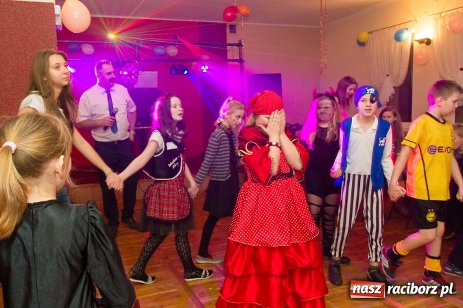 Zdjęcie w galerii na portalu naszraciborz.pl: Strażacy z Miedoni zaprosili na bal najmłodszych wiadomości z regionu