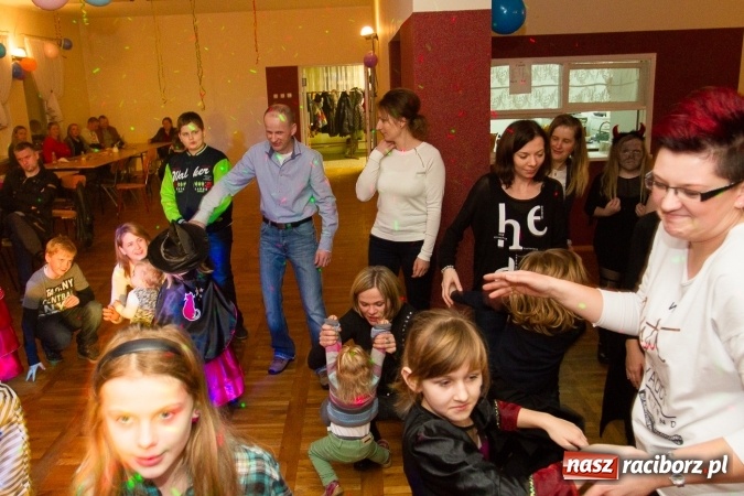 Zdjęcie w galerii na portalu naszraciborz.pl: Strażacy z Miedoni zaprosili na bal najmłodszych wiadomości z regionu